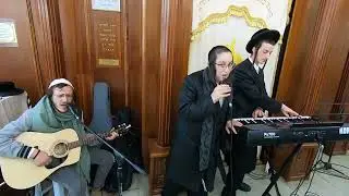 אני פלא. ונשמתי פלא גדול...