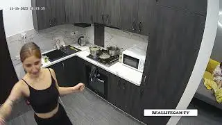 LEILA PREPARING MEAL - REALLIFECAM TV