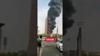 GEDUNG MENGALAMI KEBAKARAN HEBAT