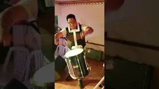 Muñeco tamborero!! En vivo