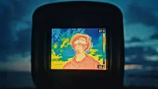 daysormay - UV (Visualizer)