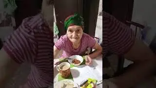 Завтрак.Рагу из баклажан.з.плата рабочих.почему  живу у Ани