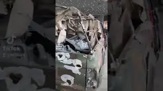 Растріляне авто для вивезення поранених