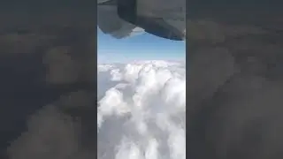 Aeroplan flying 