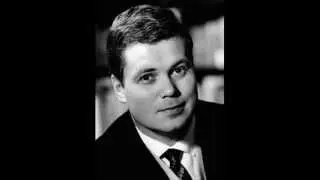 Dietrich Fischer-Dieskau sings Faust - Charles Gounod ( Avant de quitter ) IN GERMAN