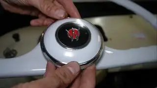 Willys Jeep How To: Ivory Steering Wheel Install
