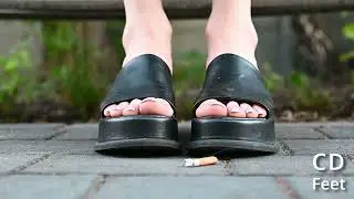 Crushed cigarette butt - Black flip-flops