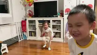 4J dancing