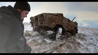 Откопал древний внедорожник! 50 лет в земле!