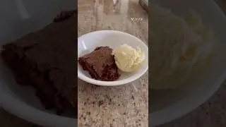 Eggless brownie with ice cream #youtubeshorts #shorts