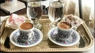 Gokberk Demirci ve Ozge Yagiz sabah kahve keyfi...