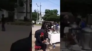 Shaheed Mir Murtaza Bhutto Ka Beta Zulfiqar Junior Niyaz Ke Bartan Saaf Karte Hue Ye Hai Asal Bhutto