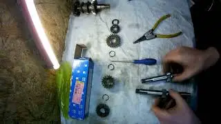 Bajaj V15 Замена первичного вала и подшипника кпп.