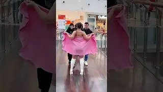 The husband and wife were happy with this surprise..🙂 LA ELVÍRA 