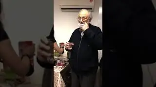 Рустам Ибрагимбеков о спектакле "Зелёные щёки апреля"