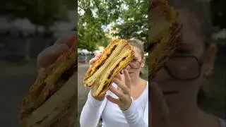NYC’s viral BEC Croissant 