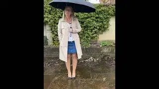 It’s another wet weekend and I’m not dressed appropriately 😳🌧️ #storm #rain #holiday #umbrella