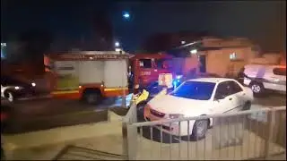 Сирены и взрывы в центре Израиля, в Тель-Авиве тяжело ранен молодой мужчина