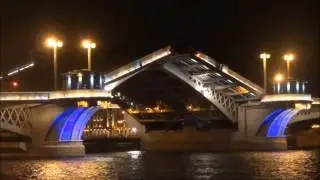 The raising of the bridges in St. Petersburg