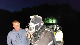 Найденный под водой телефон водолазом