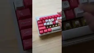 4 keycaps in 1 keyboard 