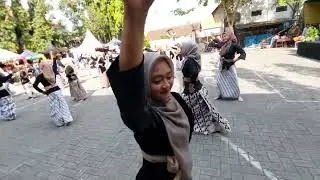 FLASHH MOB TARI DUKUN ASMORO oleh Ekstrakurikuler Tari SMK PGRI 5 JEMBER