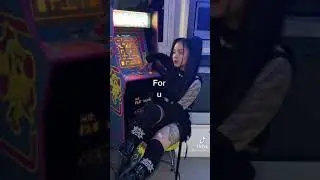 Bella Poarch | 🤪SIKE