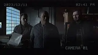 Она молодая