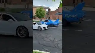 Plymouth superbird came out of nowhere.🔥🔥