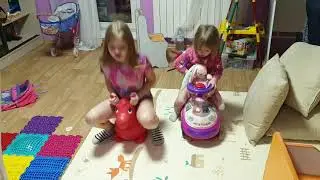 девочки играют ч.3