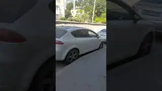 ай-ай-... А кто ЭТО сделал?  