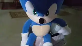 Movie Sonic Farting And Pooping On The Wastebasket