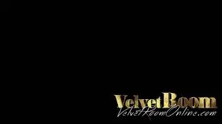 Velvet twerking on the car clip 3