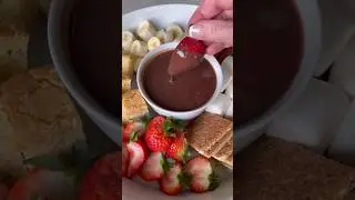 How to make CHOCOLATE DIPPING SAUCE in 3 minutes #chocolate