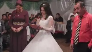 AHISKALI GELİNDEN  HERKESİ  AĞLATAN  ŞİİR