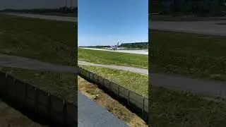 взлетел  и...