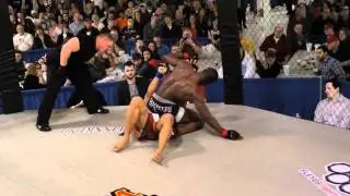 Mike Walker vs. Rod Cole -=- Colosseum Combat XVI - 02/19/2011