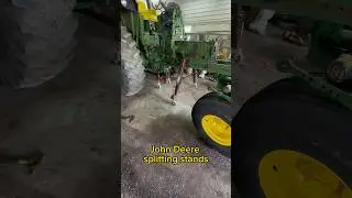 John Deere splitting stands #farming #farmequipment #farmmachinery #farmer #tractor #johndeere