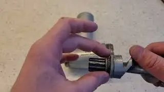 Тупые инженерные решения 🤡 - мясорубка Philips HR2723 ремонт шнека