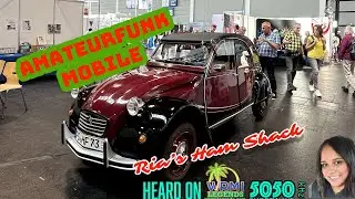 Take a ride in DJ3NF's vintage Citroën 2CV equipped with radio!