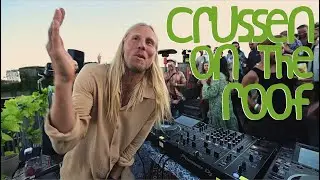 Crussen on the Roof for Trolldom