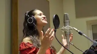 Amanecer en Flor  - Agustina Banegas