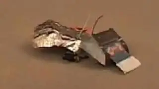 Robot Mini Wars Special Grudge Match - paper robot beats metal one