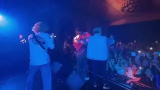 ПЕРВОЕ ВЫСТУПЛЕНИЕ ЛЕШИ КОРЕША НА СЦЕНЕ ТЫ ПРОЩАЙ И Я ПРОЩАЮСЬ  