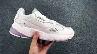 Flipashop | Adidas Falcon Zip Blancas
