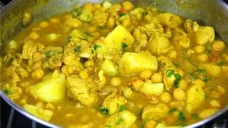 Curry Chicken With Chickpeas & Potato - Chris De La Rosa