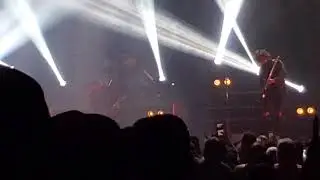 Asking Alexandria - Moving on (Live @ Huntington center  in Toledo, OH)