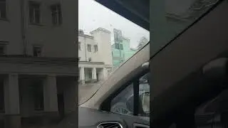 Бескаркасные щётки Doubleforce, бьет щетка правая, не в стойку а сама по себе