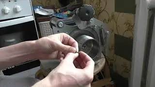 Убираем биение гриндера Кувалдой)))),балансируем магнитом))