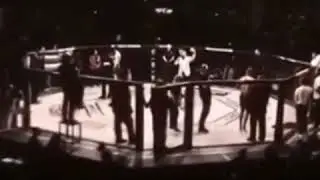 Макс Хеллоувей VS Дастин Парье